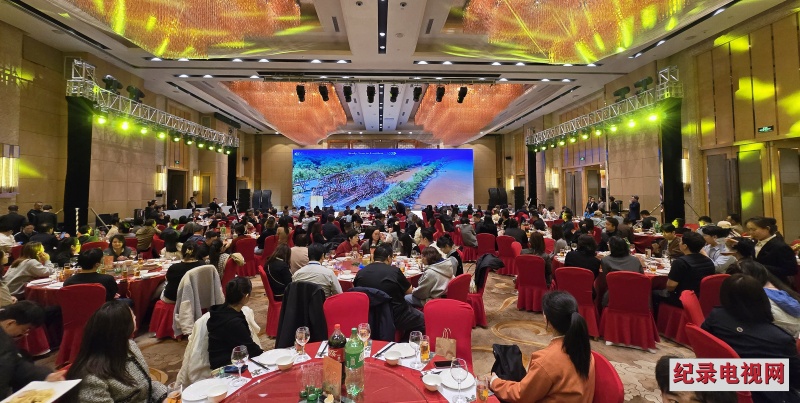 2025丝绸之路（甘肃）国际旅行商大会暨兰州文旅宣传推介之夜举行