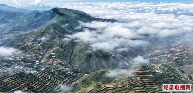 【视频】雨后的兰州关山云海