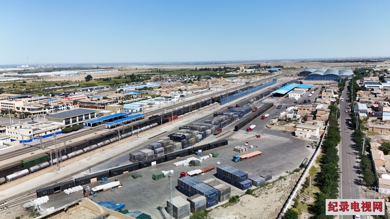 铁路物流转型服务升级破解运输矛盾 助力产业协同发展