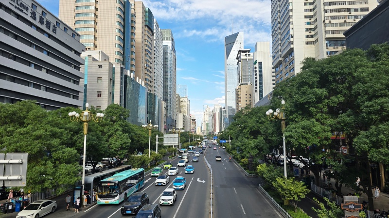 便民智慧出行服务 兰州市10条公交线路开通免费车载无线网络